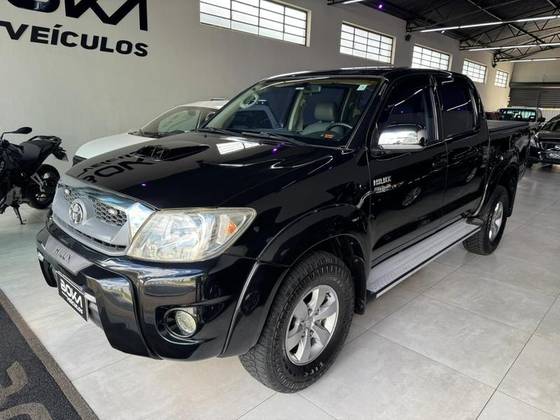 TOYOTA HILUX 3.0 SRV 4X4 CD 16V TURBO INTERCOOLER DIESEL 4P AUTOMÁTICO